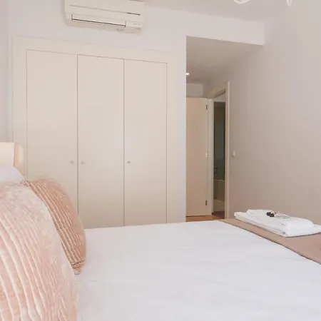 公寓 Flamingos - Spacious 2 Bedroom With Ac And Outdoor Area