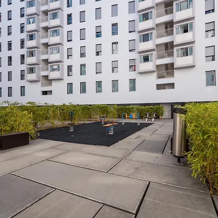 Flamingos - Spacious 2 Bedroom With Ac And Outdoor Area Lisboa